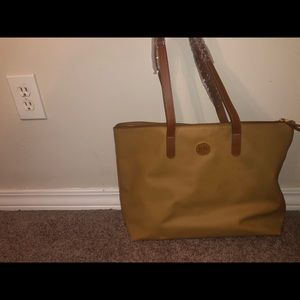 It’s a beautiful shoulder bag with lots of room.